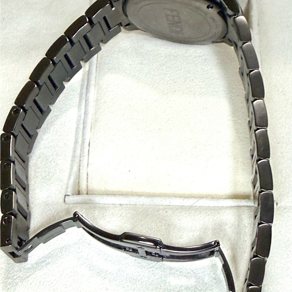 FENDI Momento Bugs Chrono Date Designer Mens Watch - Picture 5 of 7
